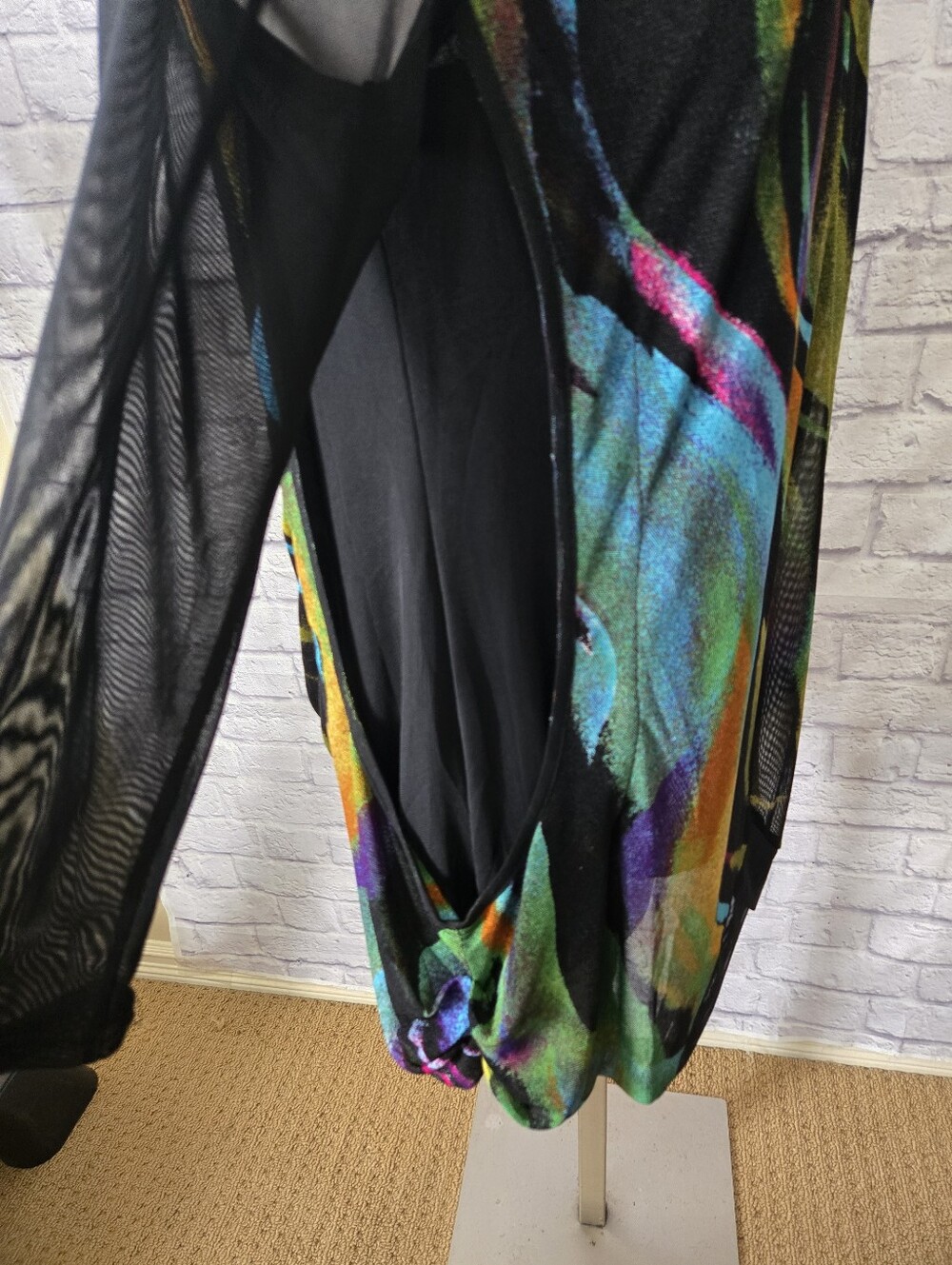 Papa Vancouver Size M Multicolor Abstract Tunic Top | Sheer Sleeves | Layered - Picture 11 of 14